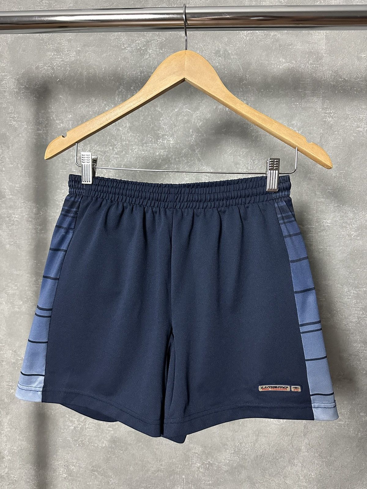 Umbro × Vintage Vintage Umbro Pro Training Navy Stripped Jersey Shorts Size US 30 / EU 46 - 1 Thumbnail