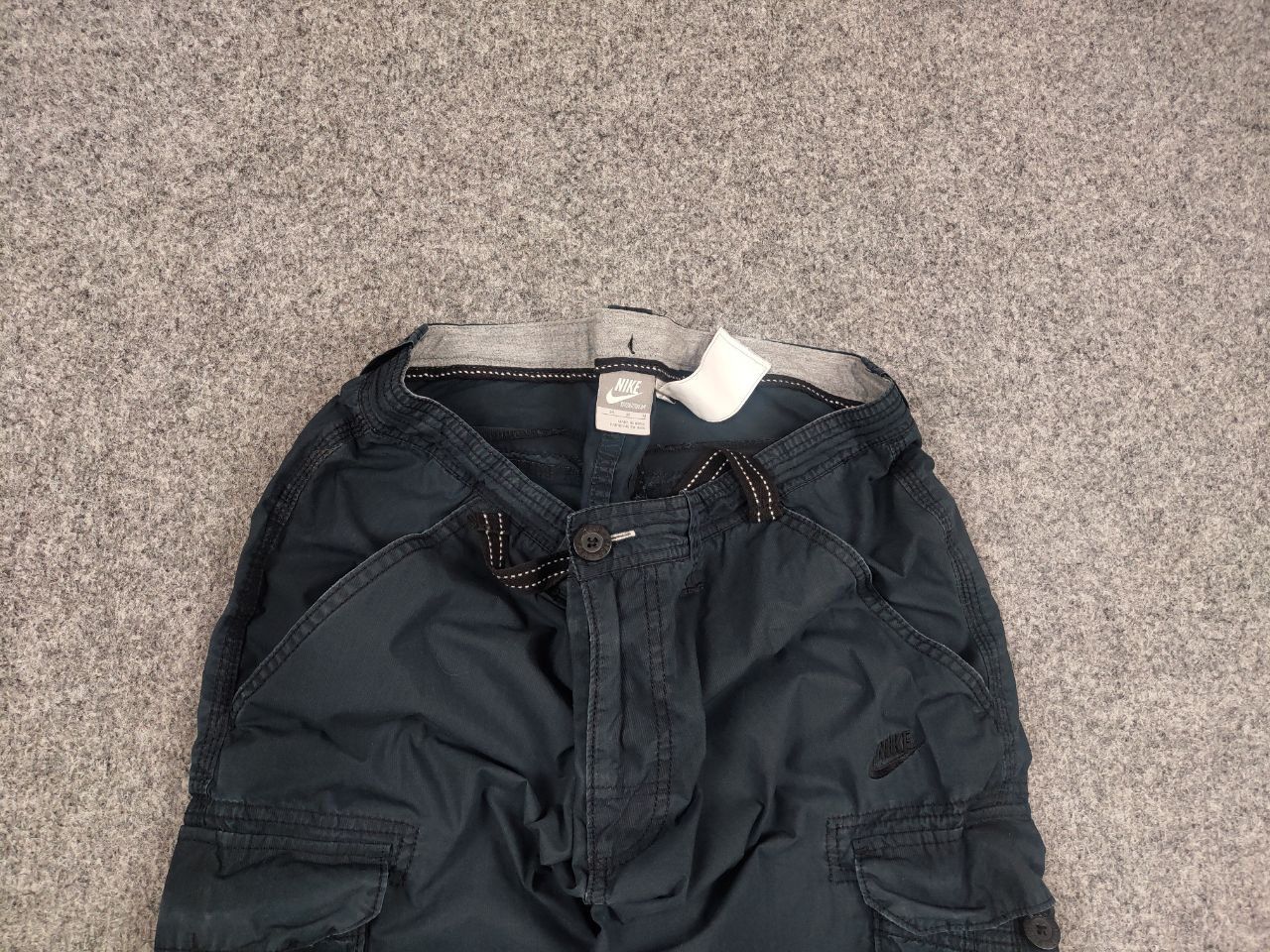 Nike Vintage Nike Navy Canvas Logo Cargo Bermuda Shorts Y2K Style Size US 34 / EU 50 - 4 Thumbnail