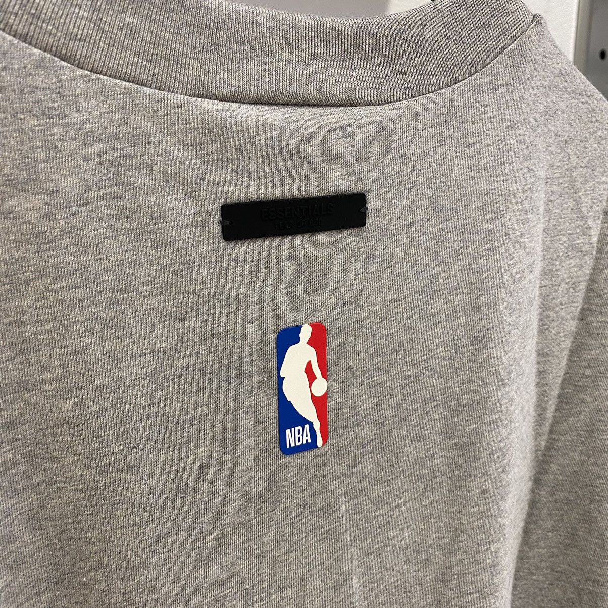 Essentials × NBA Fear of God Essentials x NBA Celtics Tee Warm Heather Size US S / EU 44-46 / 1 - 4 Thumbnail