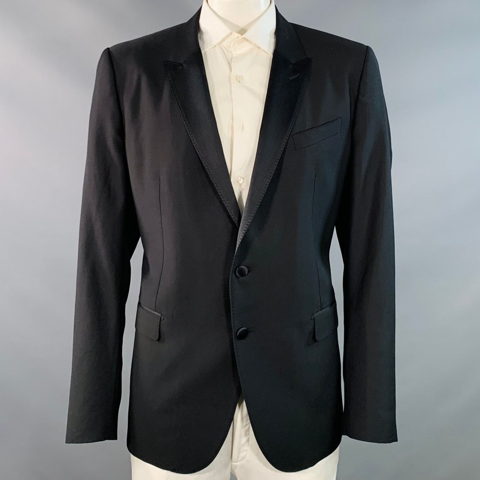 Dolce & Gabbana DOLCE & GABBANA Black Virgin Wool Silk Blend Peak Lapel Size 48R - 2 Thumbnail