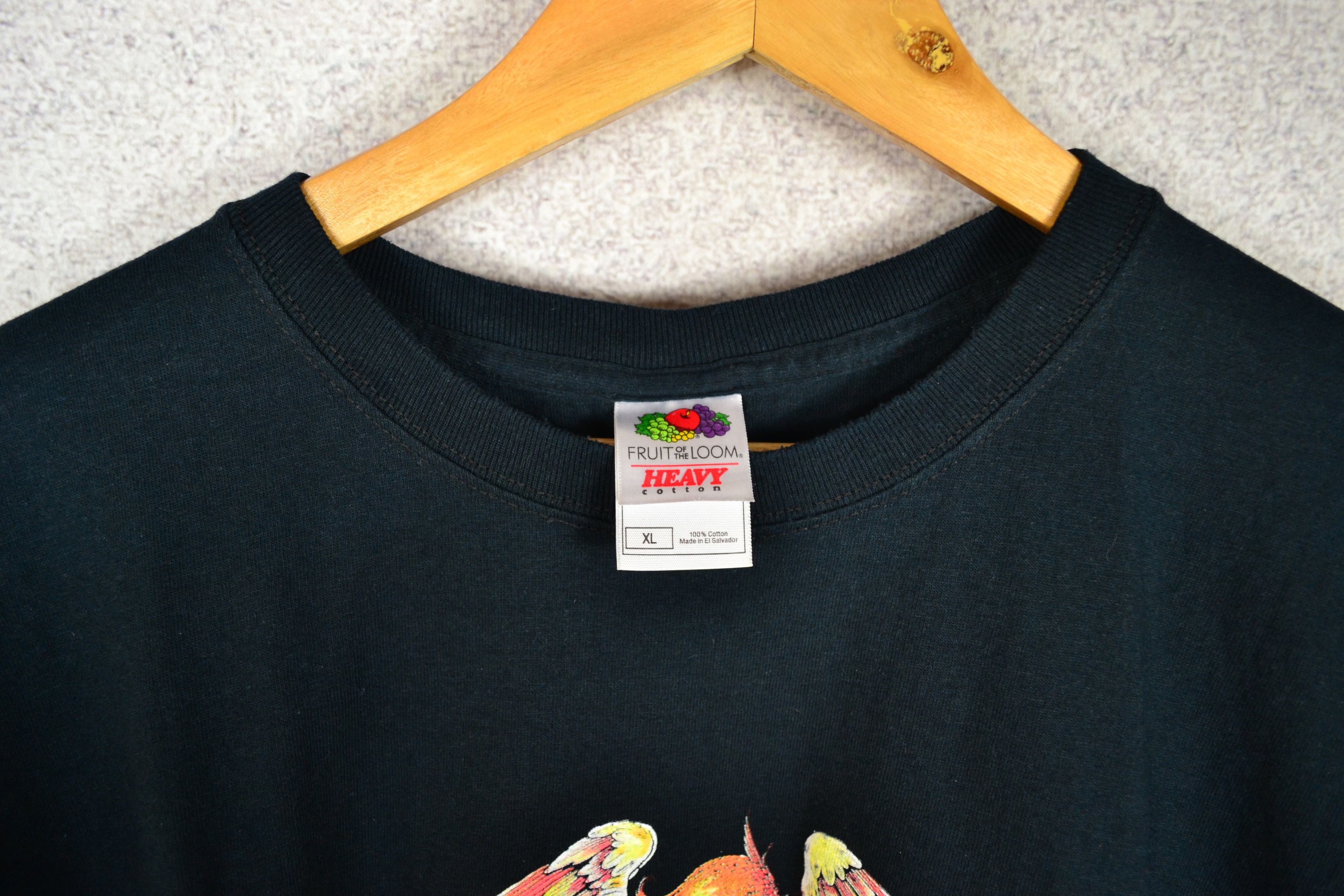 Band Tees Vintage Queen T Shirt Band Tee Fruit Of The Loom 2003 Size US XL / EU 56 / 4 - 5 Thumbnail