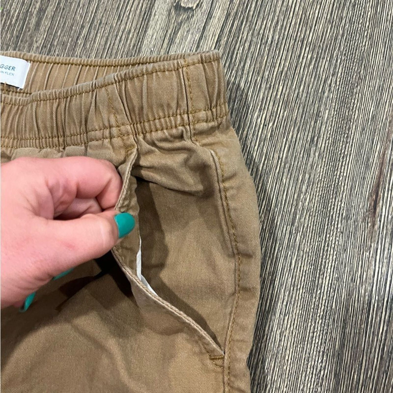 Old Navy Old Navy Mens Cargo Jogger Shorts Built In Flex Elastic Size US 32 / EU 48 - 2 Thumbnail