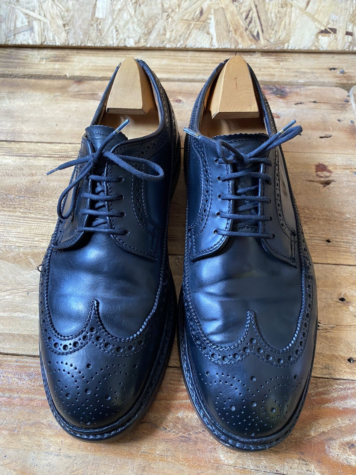 Alden Alden shell cordovan black leather oxford shoes sz 8E Size US 8 / EU 41 - 1 Thumbnail