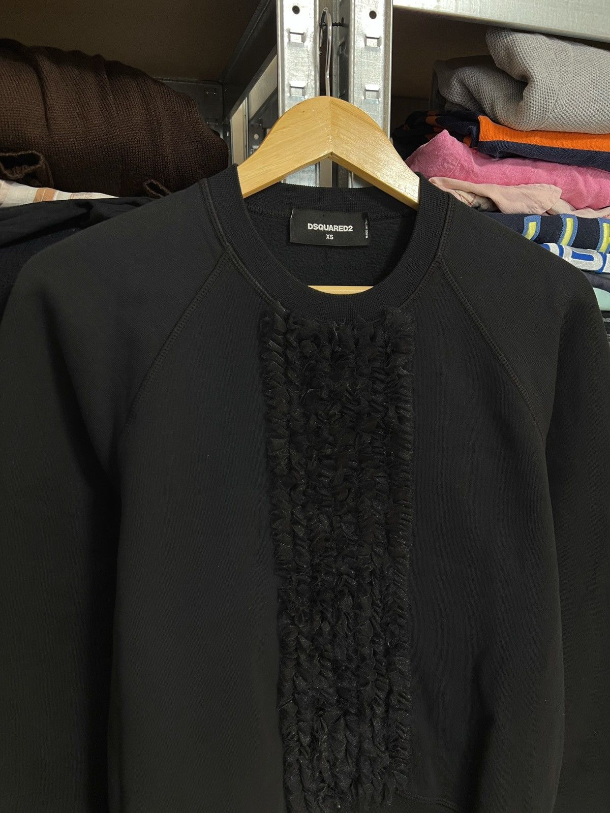 Dsquared2 Dsquared2 Cropped Sweatshirt Black Size XS Made In Italy Size XS / US 0-2 / IT 36-38 - 2 Thumbnail