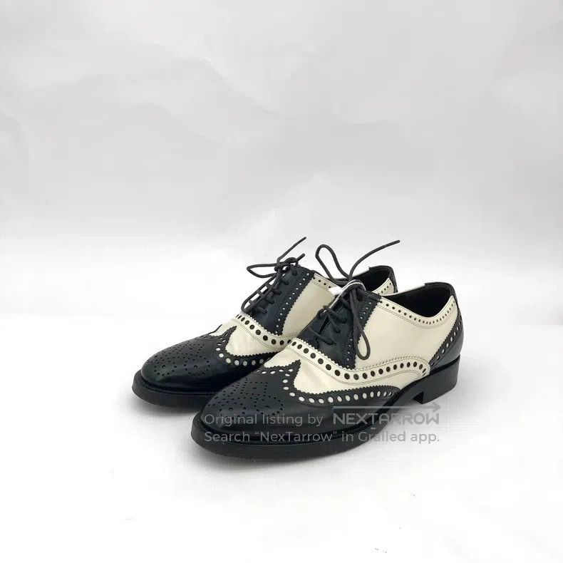Dior Dior Black and white colour block Baroque carved lace-up c Size US 5 / IT 35 - 1 Thumbnail