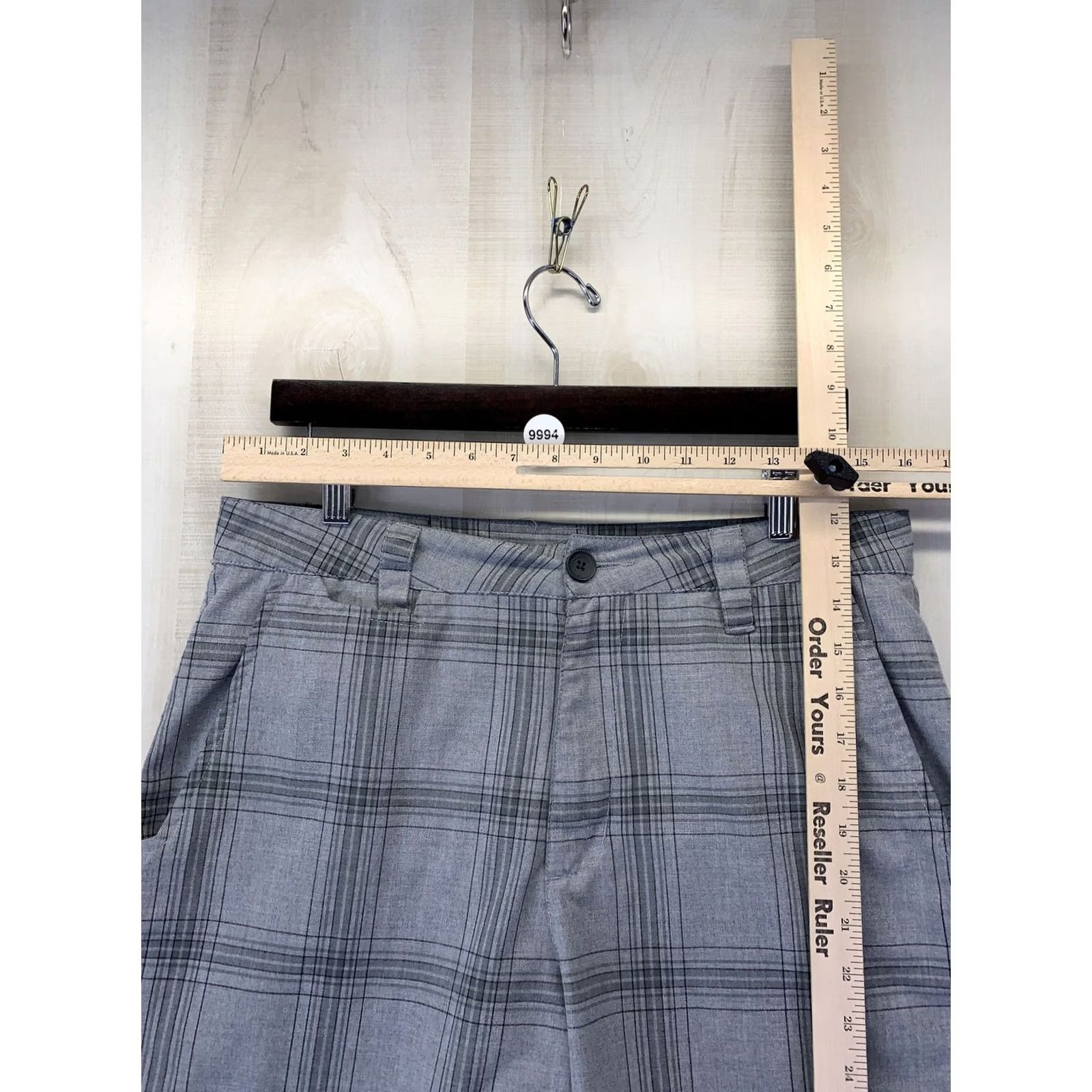 O'Neill O’Neil Estilo Gray Plaid Bermuda Mens Shorts Size 33-9994 Size US 33 - 2 Thumbnail
