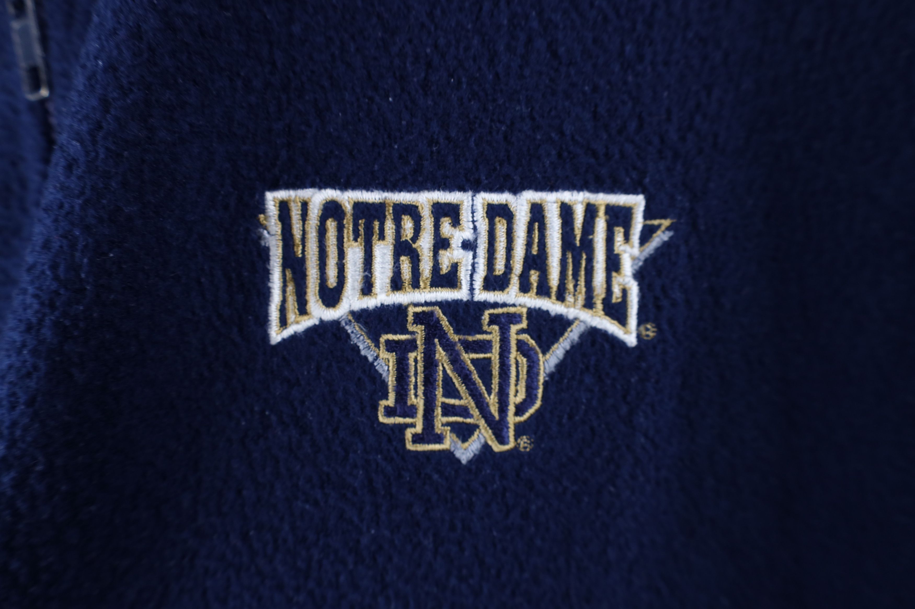 Vintage Vintage 90s Notre Dame University Half Zip Fleece Sweater Size US XXL / EU 58 / 5 - 4 Thumbnail