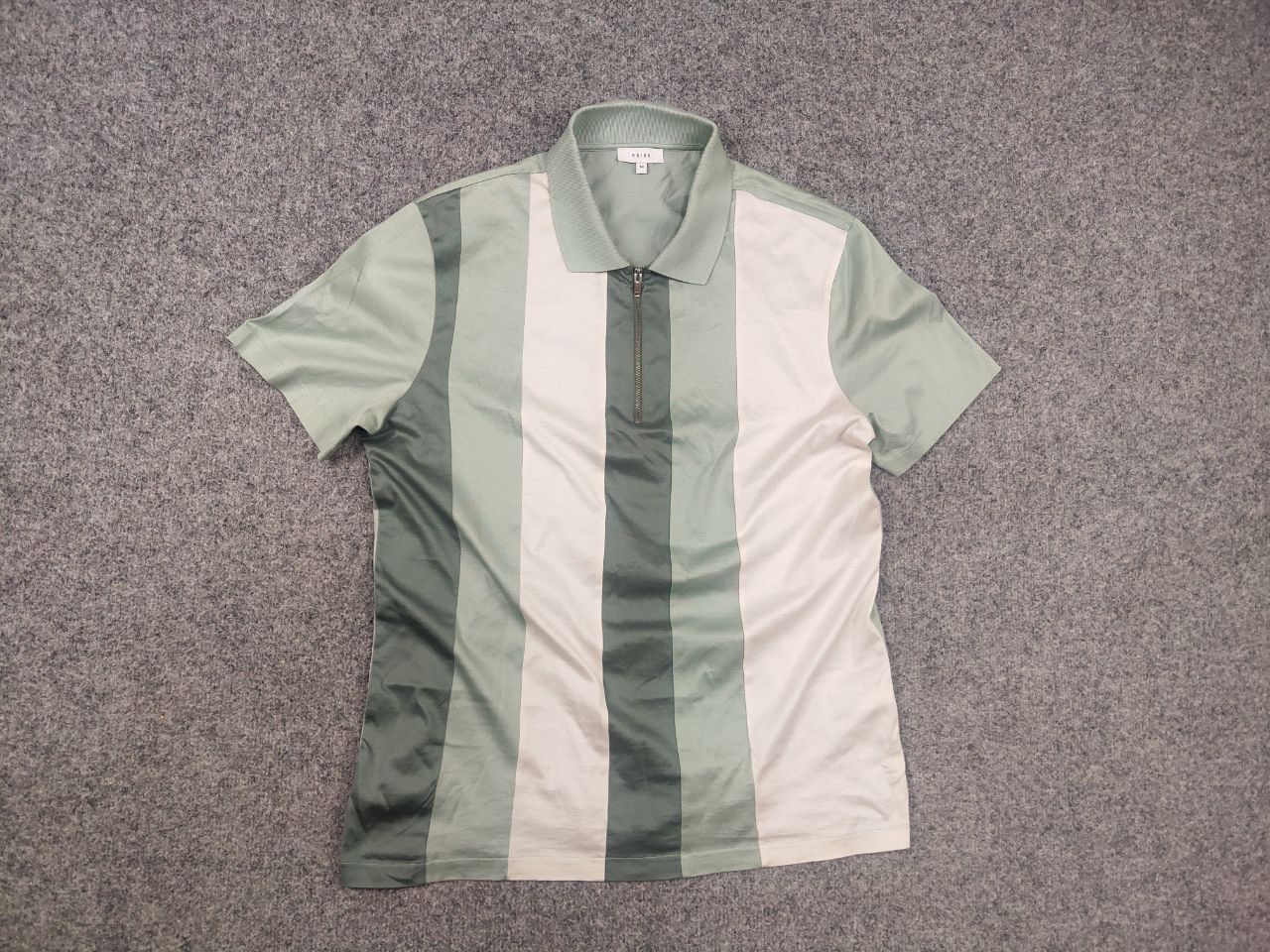 Reiss Reiss Owen Stripe Detailed Zip Neck Polo shades green Shirt Size US L / EU 52-54 / 3 - 8 Thumbnail