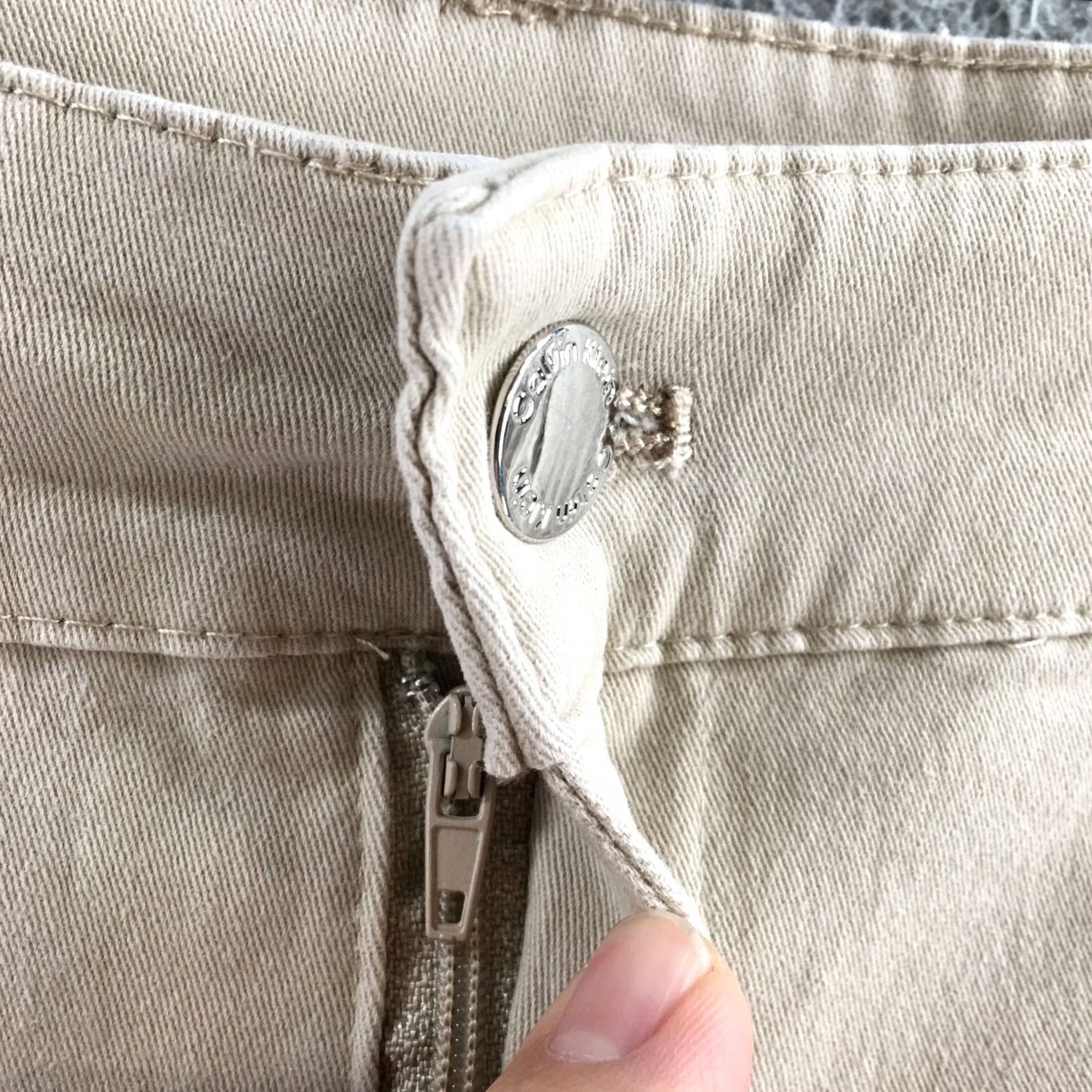 Calvin Klein Calvin Klein Pants 10 Khaki Stretch Skinny Chino Regular Fit Zip Fly Womens Size 32" / US 10 / IT 46 - 5 Thumbnail