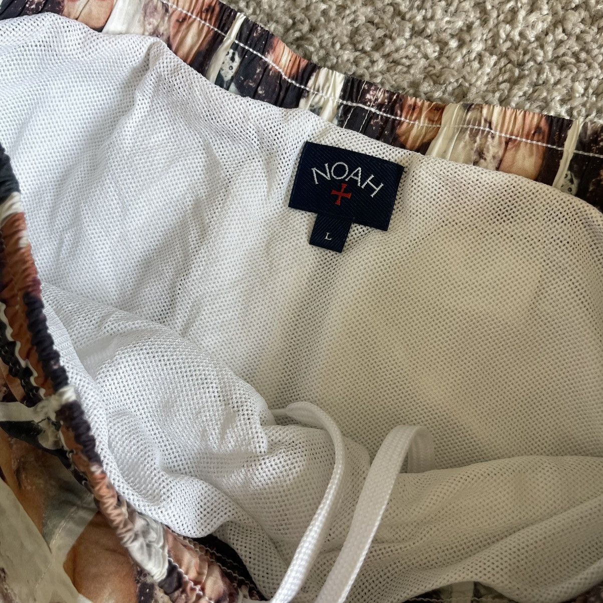 Noah RARE Noah x Antonio Lopez Print Swim Trunks Board Shorts Size US 34 / EU 50 - 3 Thumbnail