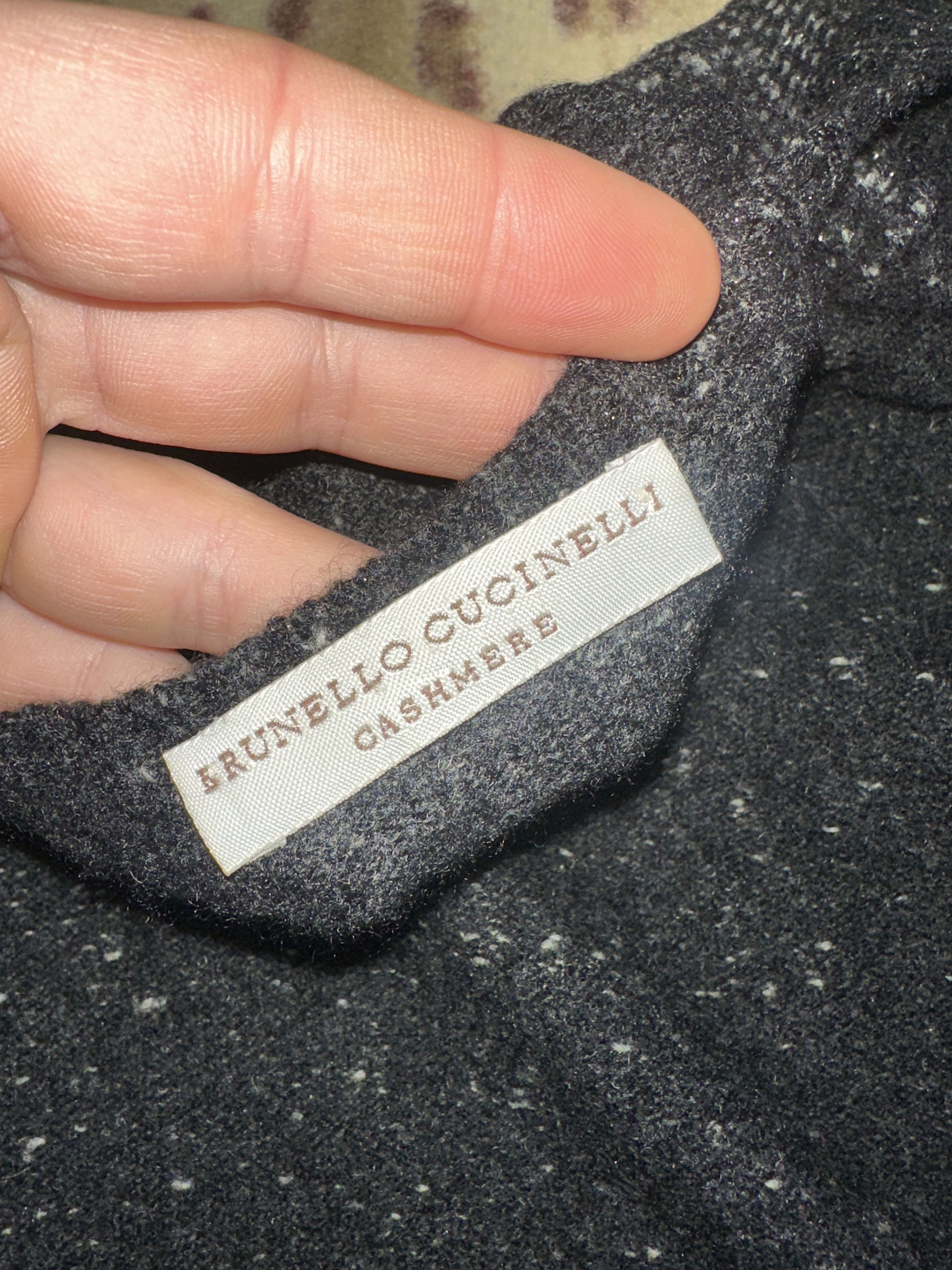 Brunello Cucinelli Brunello Cucinelli Cashmere Cropped Cardigan S Black Knit Size S / US 4 / IT 40 - 3 Thumbnail