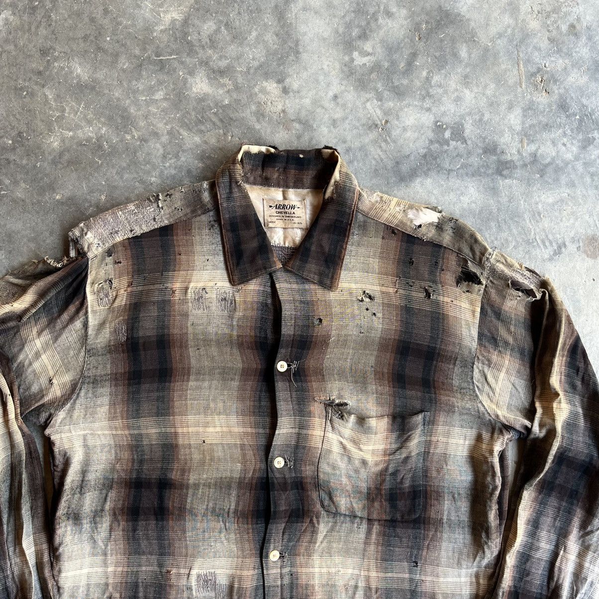 Vintage Thrashed 1950s - 1960s Arrow shadow stripe rayon shirt☠️ Size US L / EU 52-54 / 3 - 5 Thumbnail
