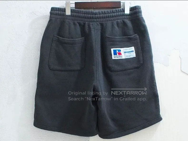 Neighborhood Neighborhood size L Sports Shorts Size US 27 - 2 Thumbnail