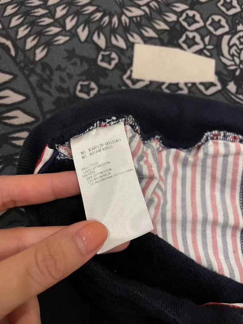 Thom Browne Thom Browne size2 Classic knit navy blue shorts Size US 26 / EU 42 - 4 Thumbnail