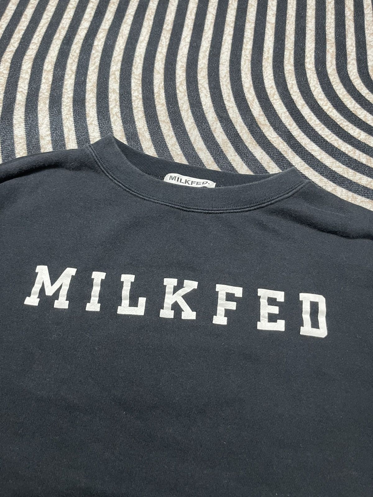 Japanese Brand 00s MILK-FED SPELLOUT CREWNECK BOXY STYLE Size US M / EU 48-50 / 2 - 10 Thumbnail