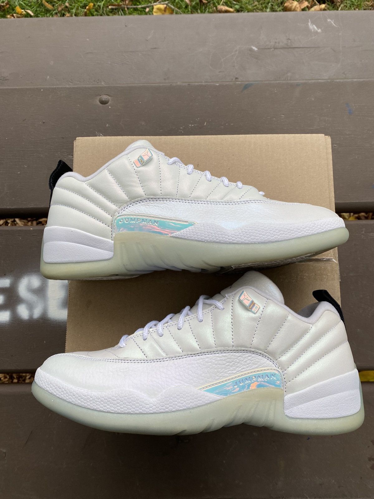 Jordan Brand Nike Air Jordan Retro 12 Low Easter DB0733190 Size 10 Men Size US 10 / EU 43 - 3 Thumbnail