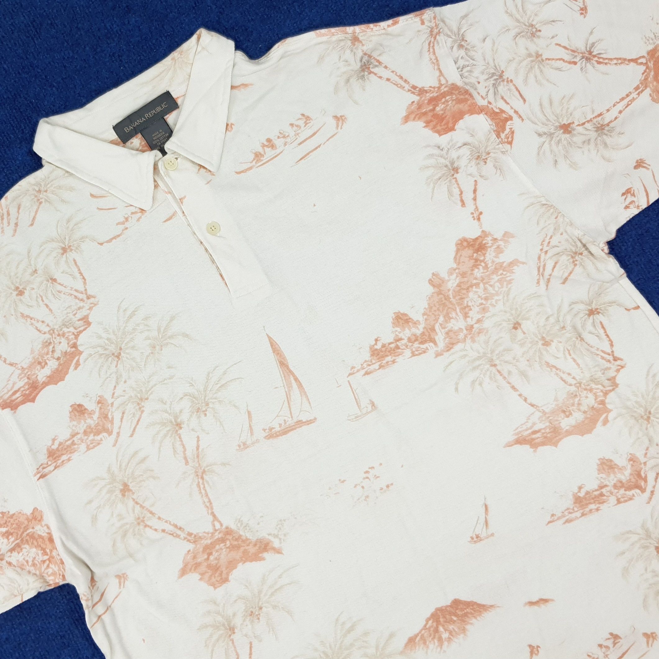 Banana Republic × Vintage Vintage BANANA REPUBLIC Hawaiian Style Design Polos Size US XXL / EU 58 / 5 - 2 Thumbnail