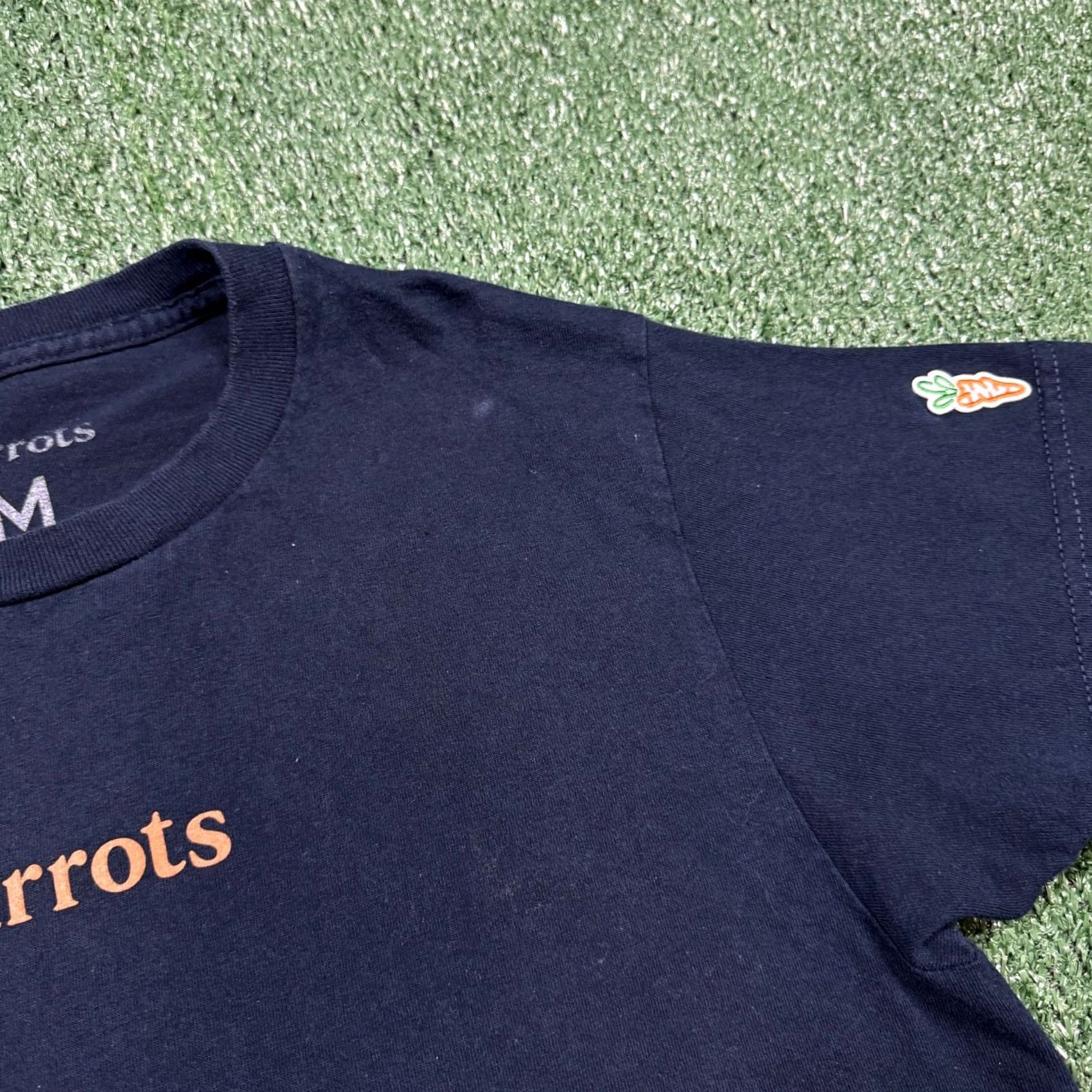 Vintage Carrots T-Shirt Men’s Size M Black Blue Short Sleeve Crew Neck Logo Graphic Shirt Size US M / EU 48-50 / 2 - 5 Thumbnail