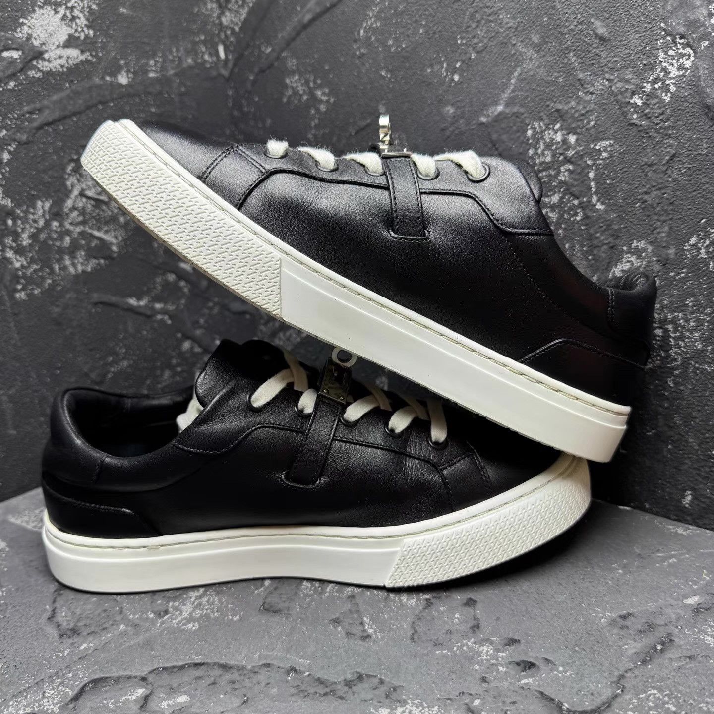 Hermes Hermès Kelly Black Silver Sneakers Q10 Size US 7 / IT 37 - 4 Thumbnail