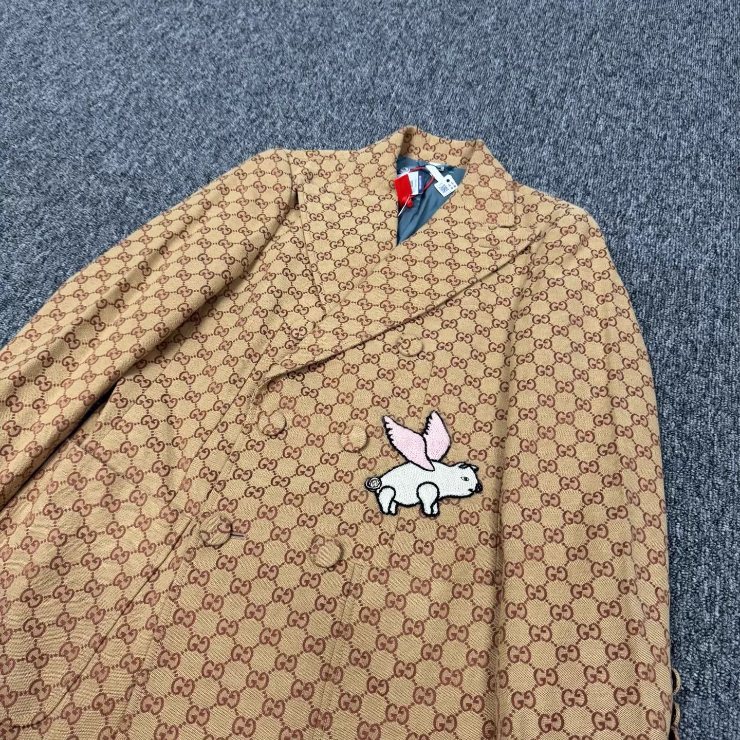 Gucci Gucci GG Monogram Pig Embroidered Suit Jacket 44 Size 44R - 4 Thumbnail