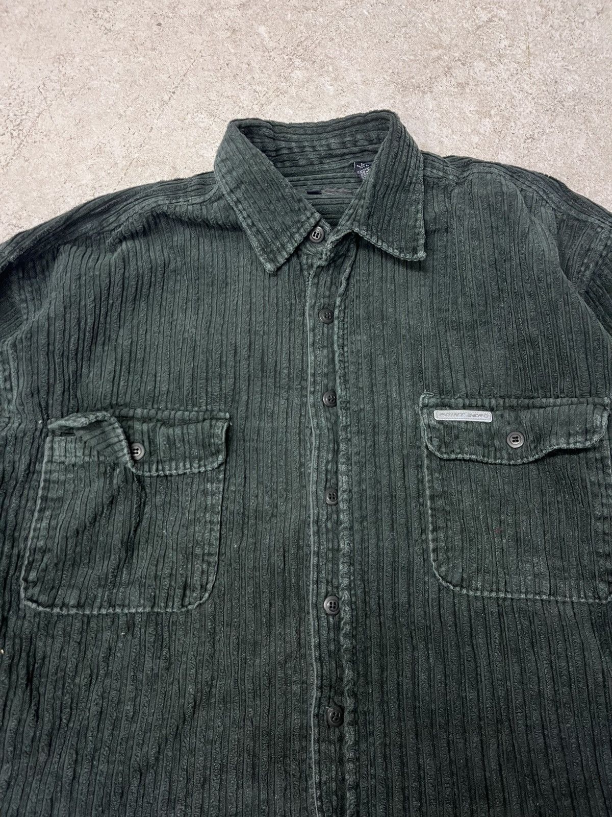 Point Zero Vintage dark green point zero corduroy shirt Size US L / EU 52-54 / 3 - 1 Thumbnail