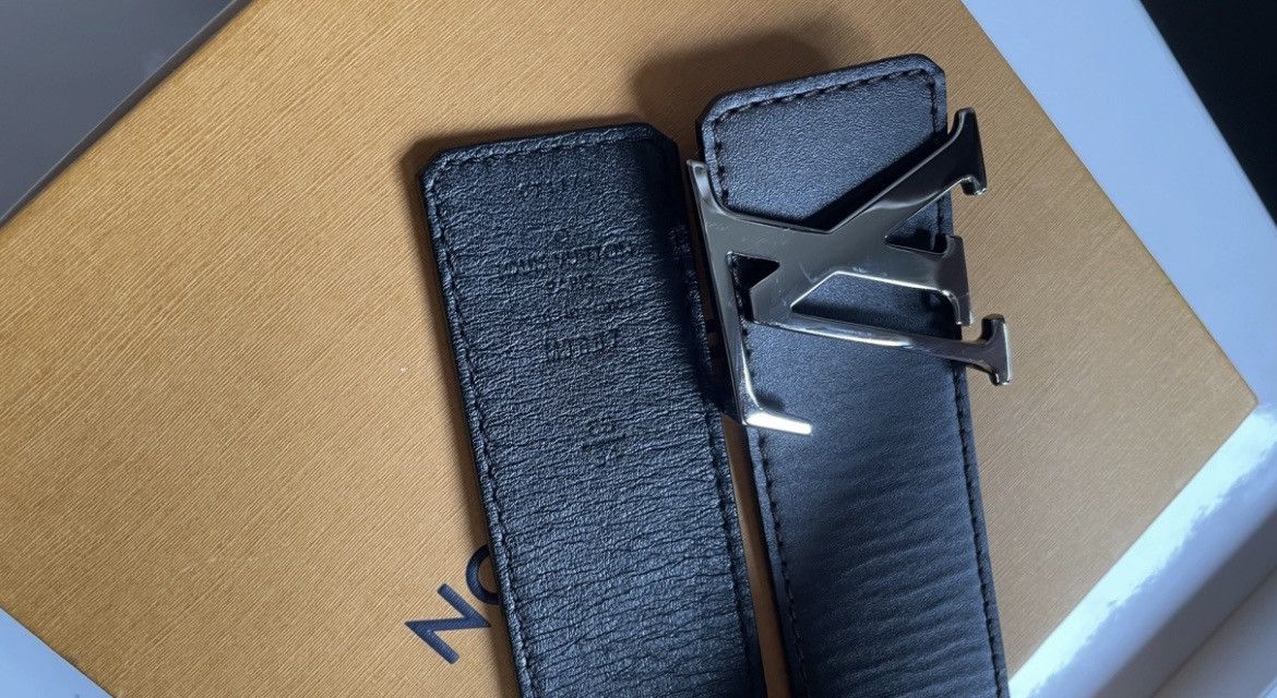 Louis Vuitton Louis Vuitton Initiales Reversible Leather Belt 85cm Size ONE SIZE - 3 Thumbnail