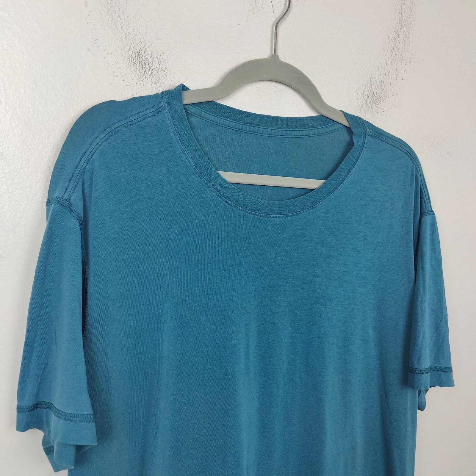 Lululemon Lululemon 5 Year Basic Soulcycle T-Shirt Mens Large Blue Size US L / EU 52-54 / 3 - 2 Thumbnail