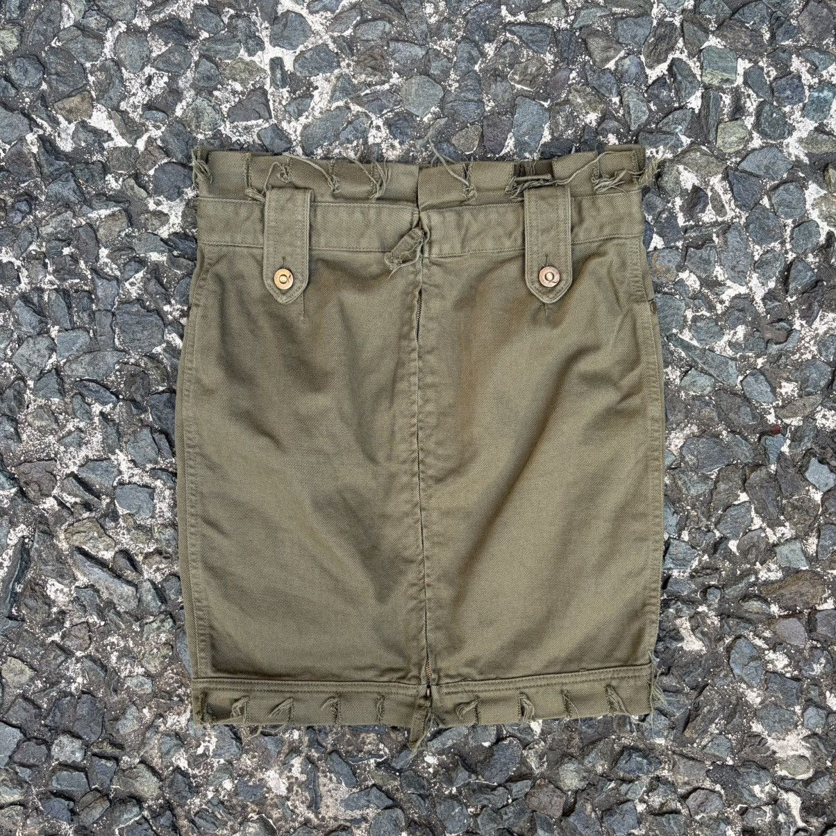 Alexander McQueen Vintage Alexander Mcqueen Olive Frayed Skirt 2002 Size 28" / US 6 / IT 42 - 5 Thumbnail