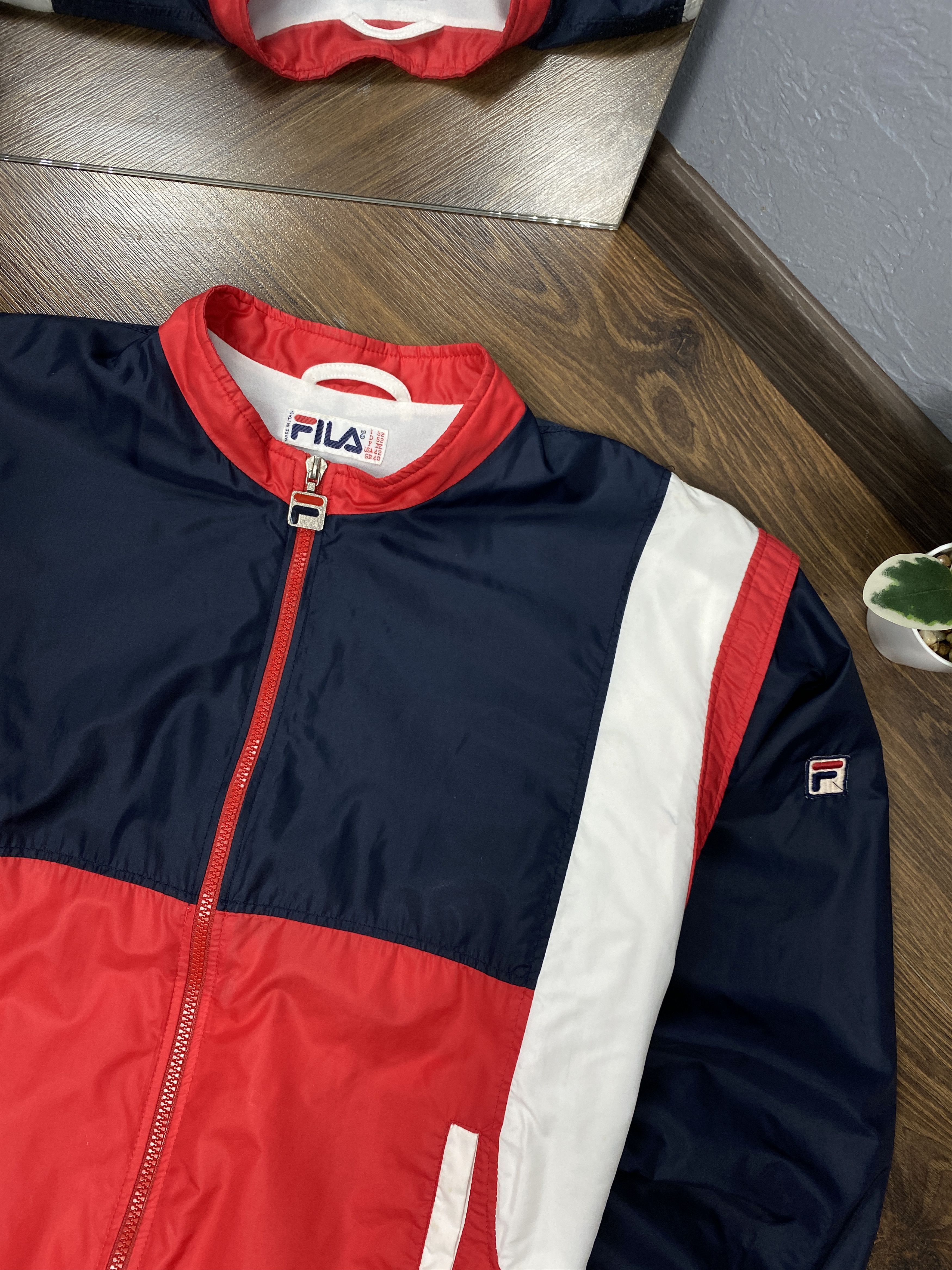 Fila Fila White Line vintage nylon track top jacket y2k Size US L / EU 52-54 / 3 - 2 Thumbnail