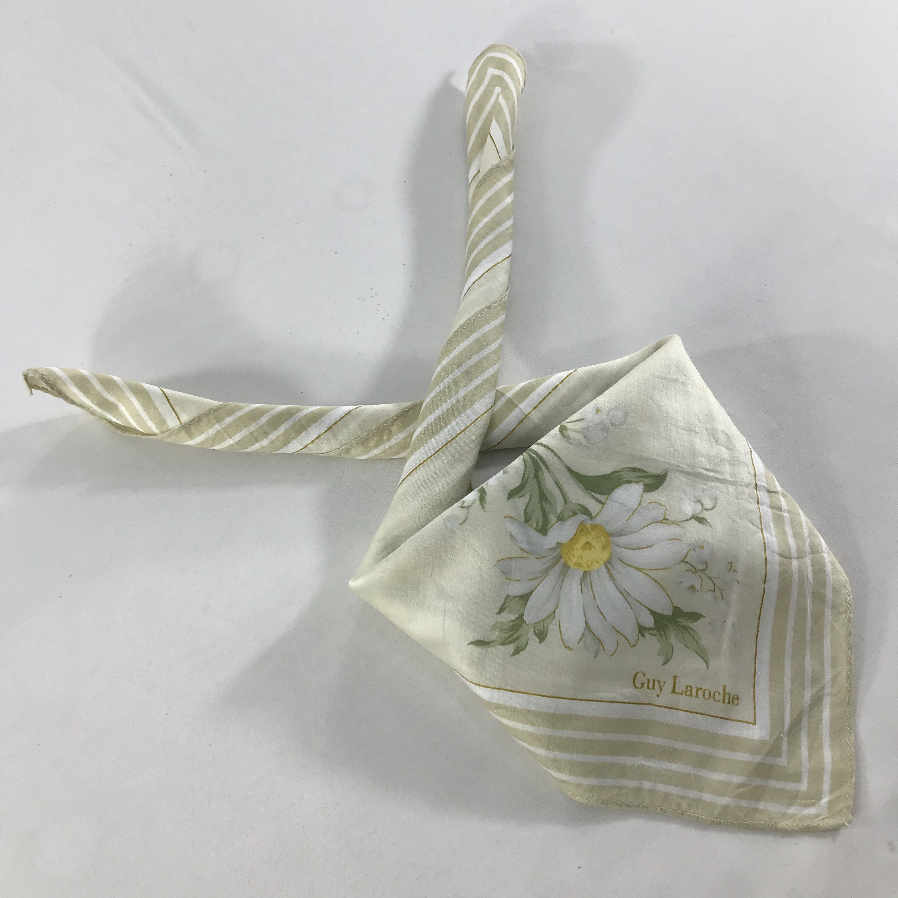 Guy Laroche × Vintage Guy Laroche Bandana / Handkerchief / Neckerchief - S1298 Size ONE SIZE - 4 Thumbnail