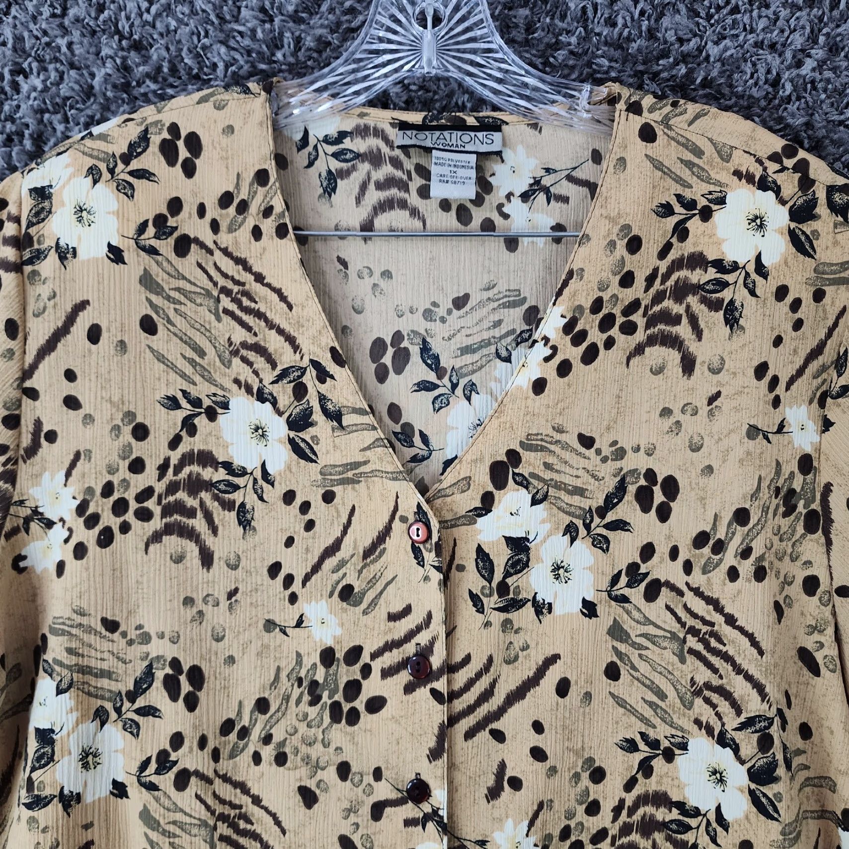 Vintage VINTAGE Notations Floral Blouse Shirt 1X Womens Beige Short Sleeve Shoulder Pads Woman 1X Size XL / US 12-14 / IT 48-50 - 4 Thumbnail
