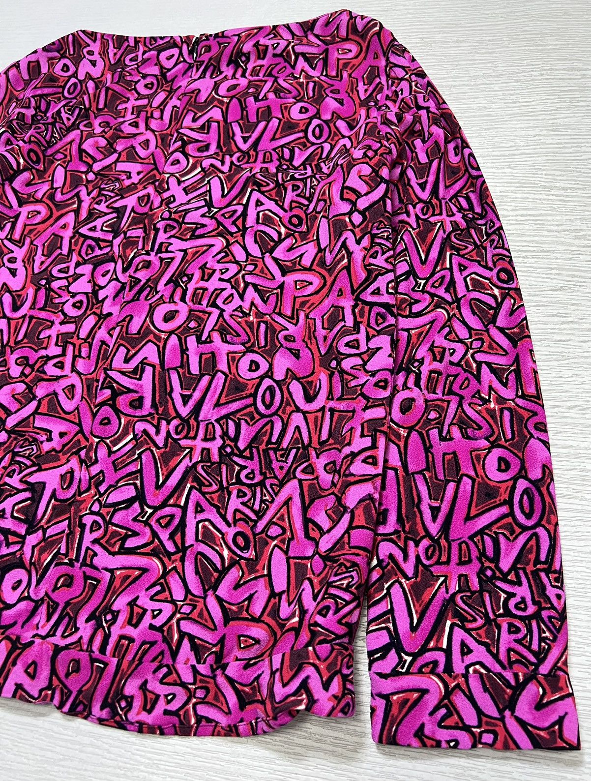 Louis Vuitton × Stephen Sprouse Louis Vuitton - Stephen Sprouse - Graffiti Logo Longsleeve Size XS / US 0-2 / IT 36-38 - 12 Thumbnail