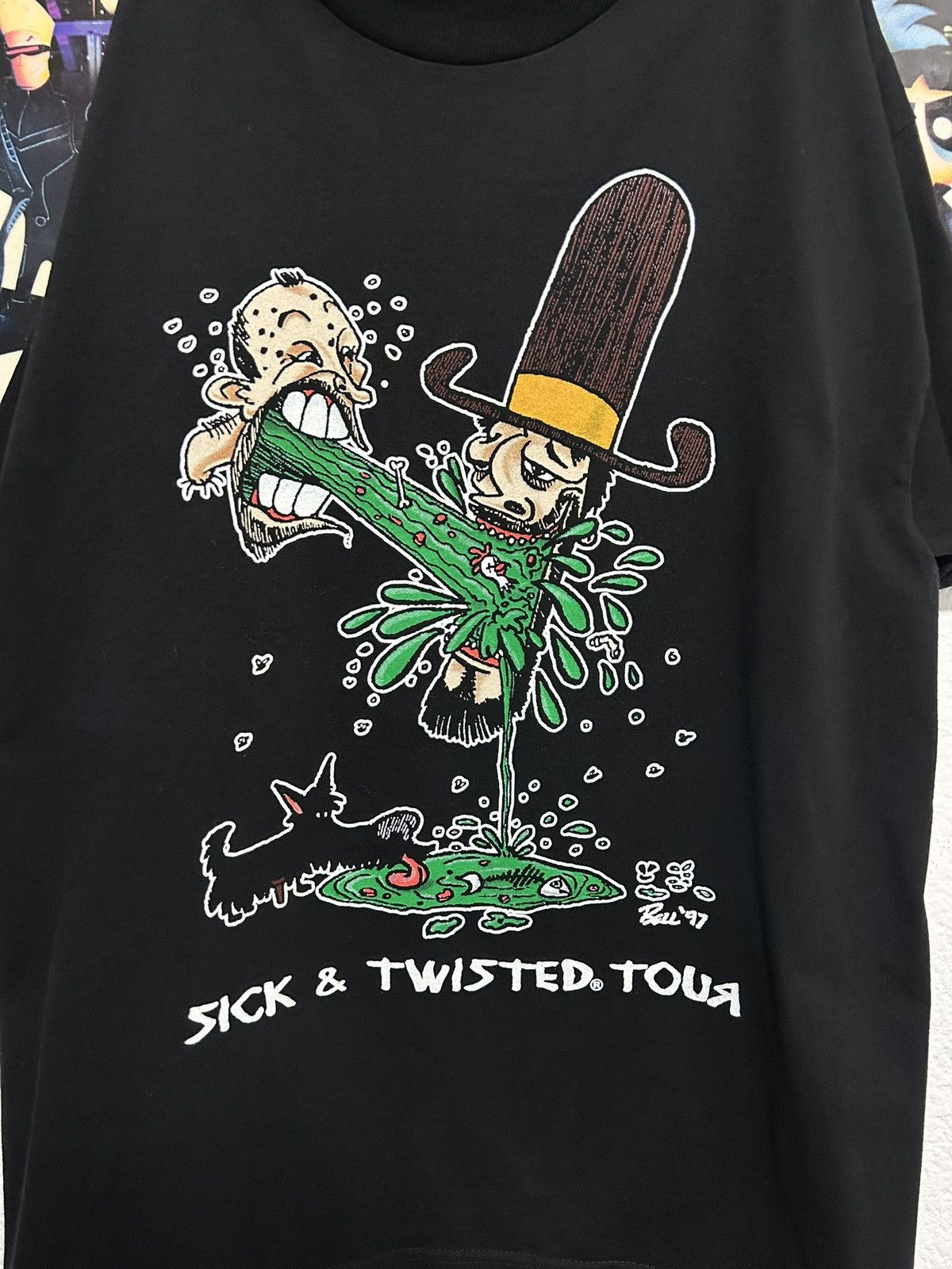 Band Tees KORN SICK & TWISTED TOUR 1997 VINTAGE SHIRT Size US L / EU 52-54 / 3 - 2 Thumbnail