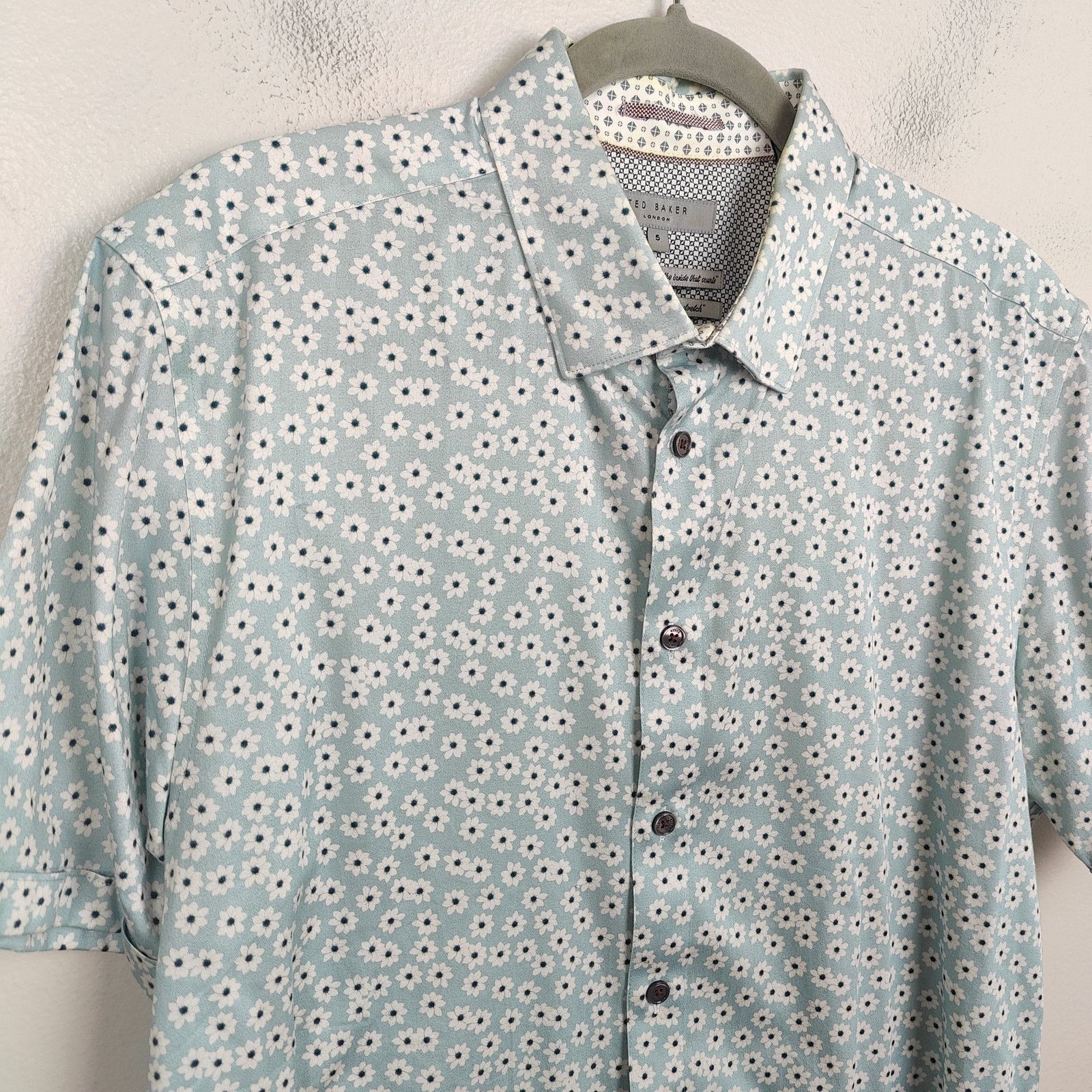 Ted Baker Ted Baker Floral Printed Shirt XL 5 Blue Button Up Preppy Size US XL / EU 56 / 4 - 2 Thumbnail