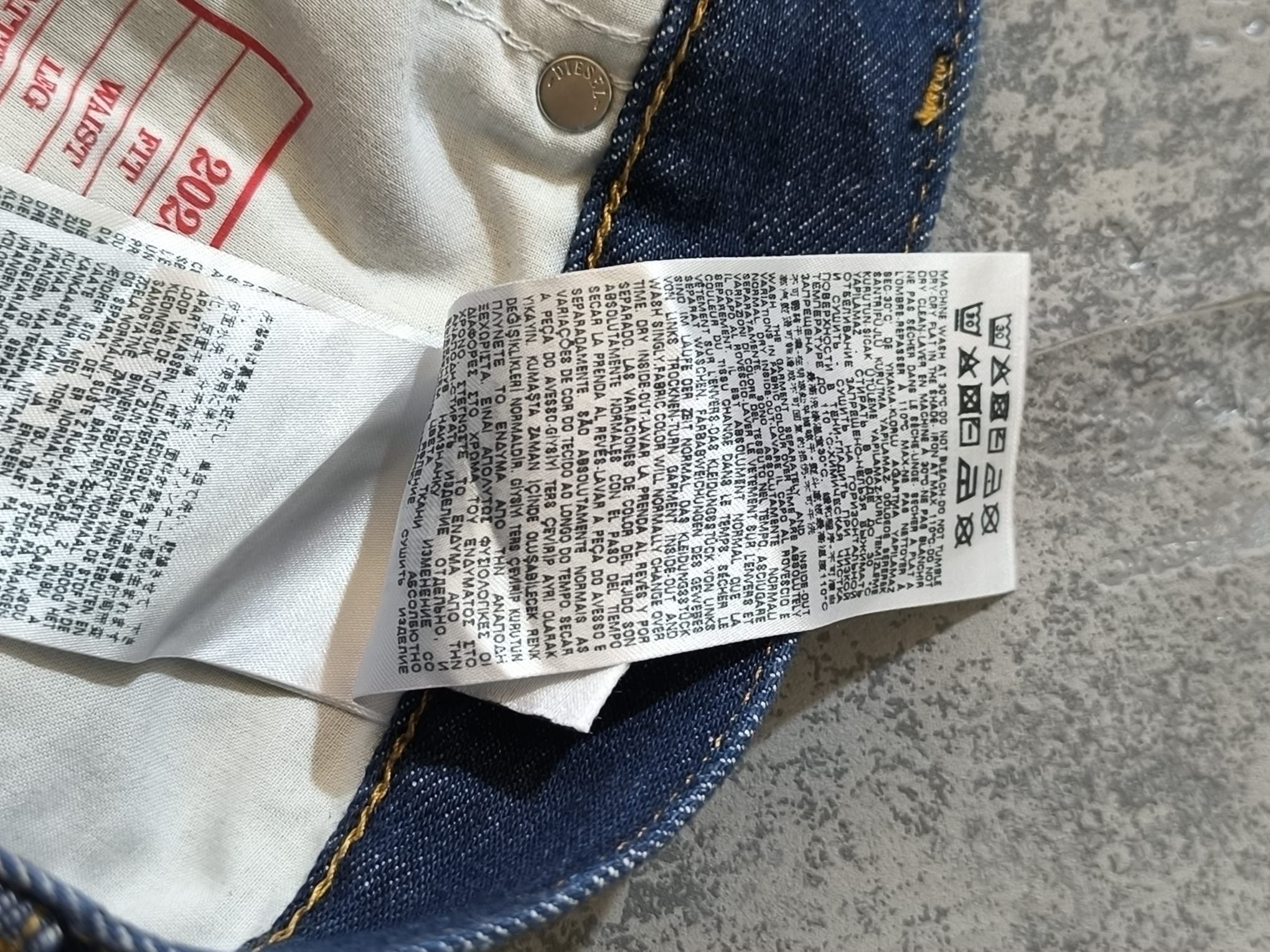 Diesel Diesel Straight Jeans 2020 D-Viker Glenn Martens Size US 32 / EU 48 - 7 Thumbnail