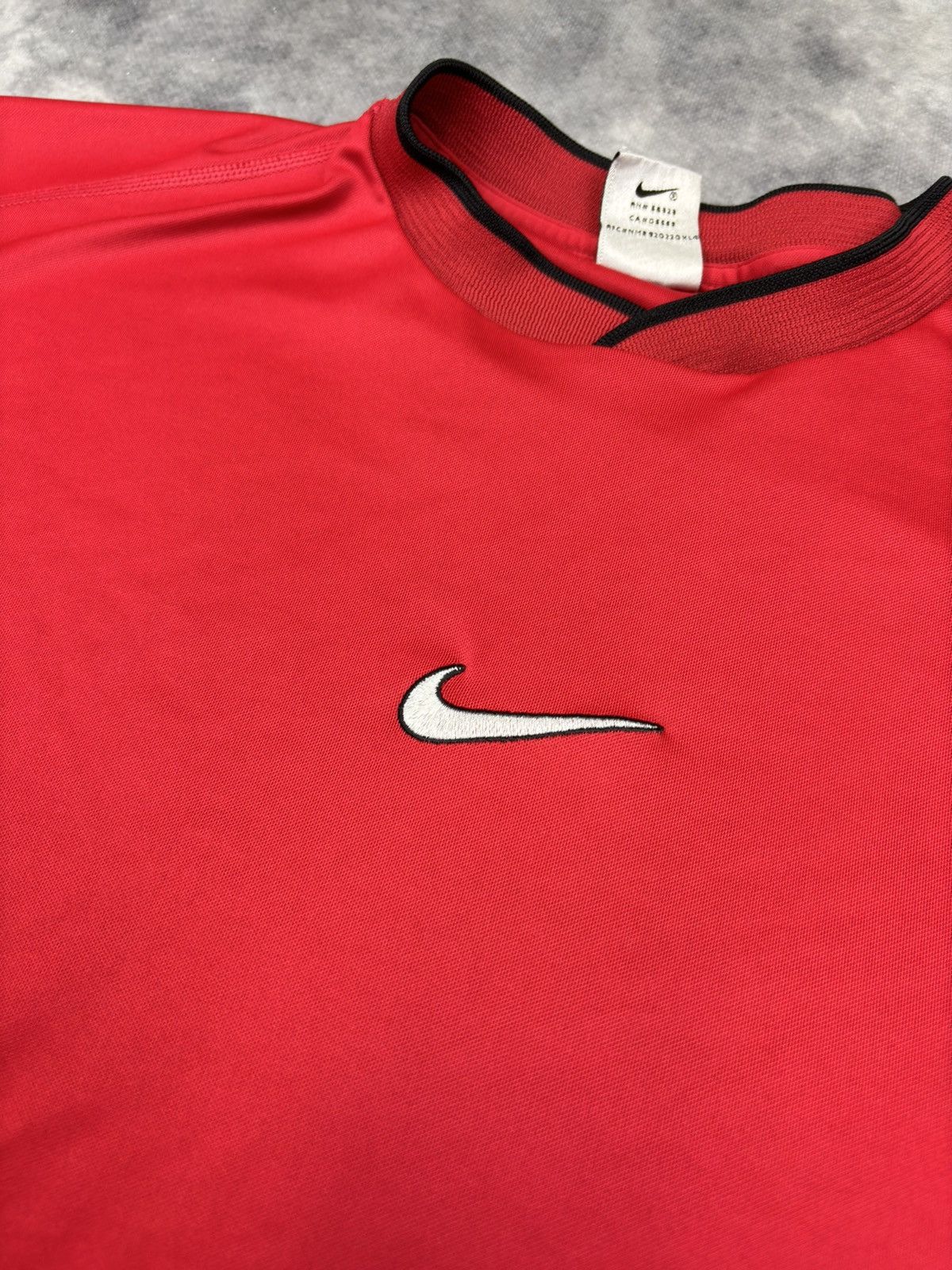 Nike × Vintage 90s Nike Central Swoosh Vintage Y2K Oversized Retro T-Shirt Size US XL / EU 56 / 4 - 3 Thumbnail