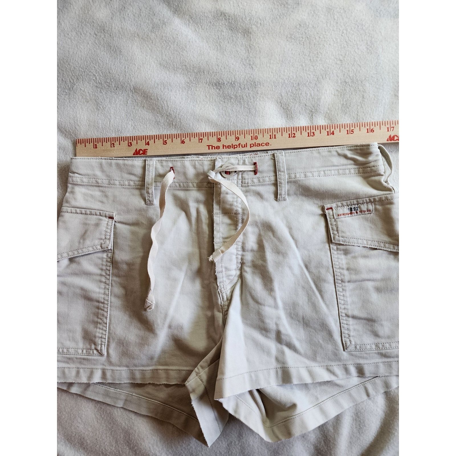 Abercrombie & Fitch Vtg Y2K Abercrombie & Fitch Cargo Shorts M Low Rise Khaki Size 30" / US 8 / IT 44 - 9 Thumbnail