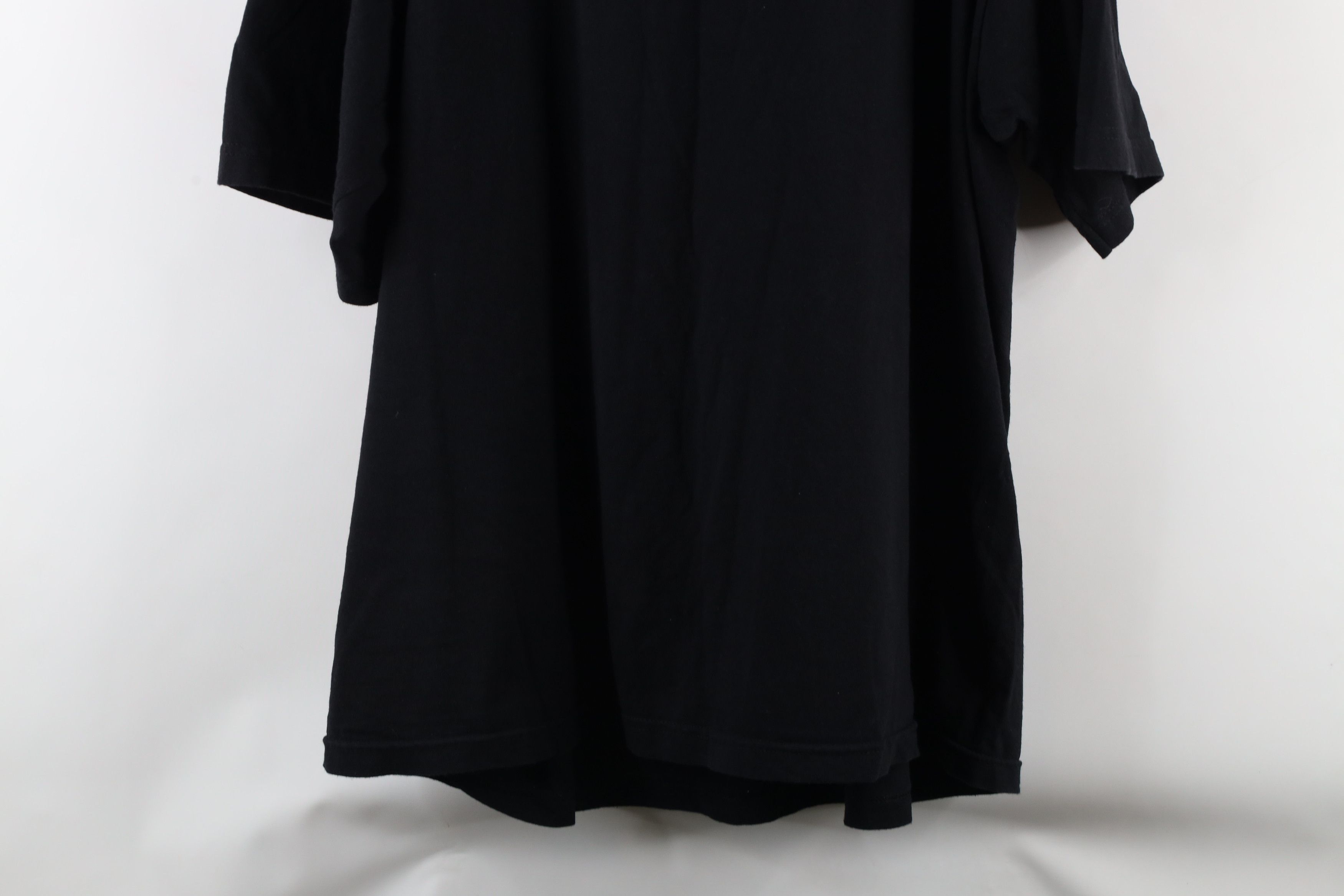 Vintage Vintage 90s United States Army This We'll Defend T-Shirt US Size US XXL / EU 58 / 5 - 10 Thumbnail
