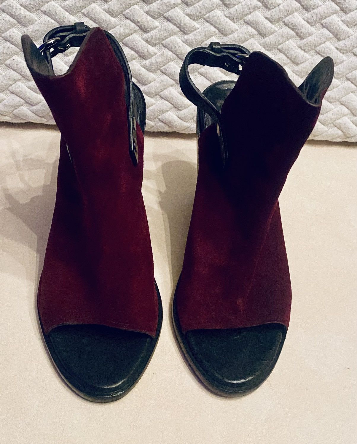 Rag & Bone Rag & Bone 🇮🇹 Suede Peep Toe Ankle Strap Heel Wyatt Sandals 7 Size US 7 / IT 37 - 9 Thumbnail