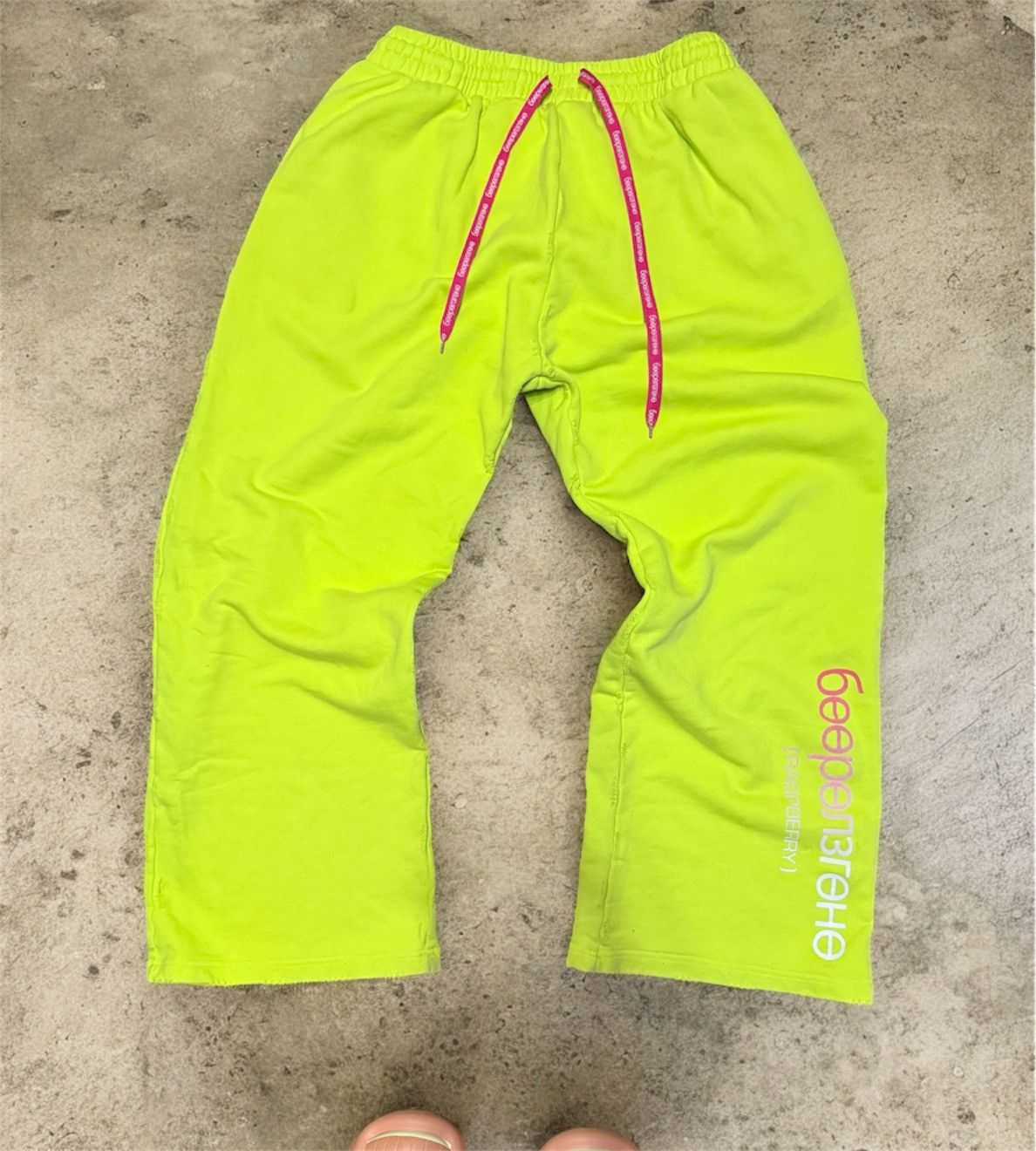The GV Gallery Gv Gallery "límon" Sweats Size US 36 / EU 52 - 1 Thumbnail