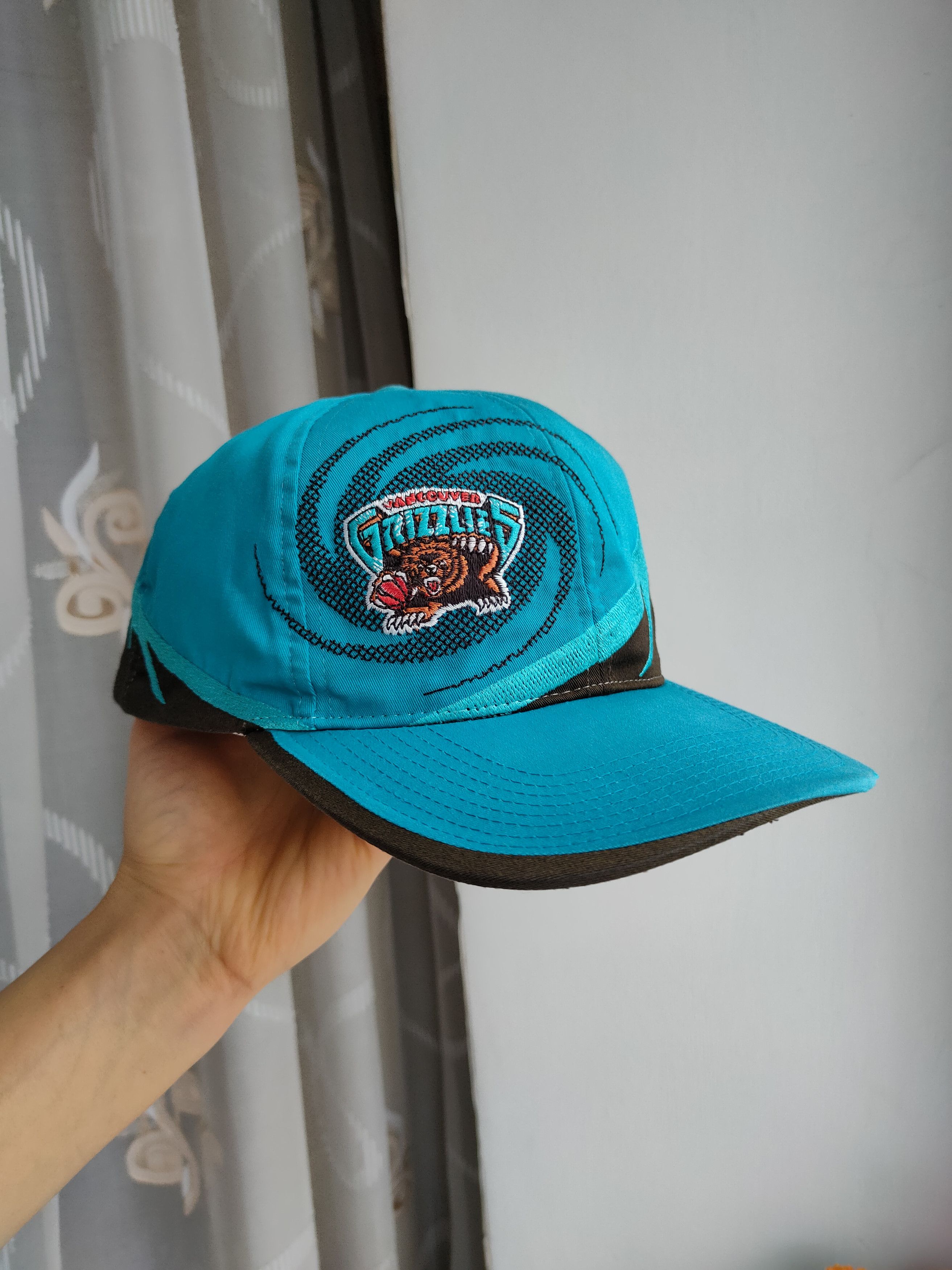 NBA 90s Vintage NBA Vancouver Grizzlies Cap Sport Specialties Size ONE SIZE - 13 Thumbnail