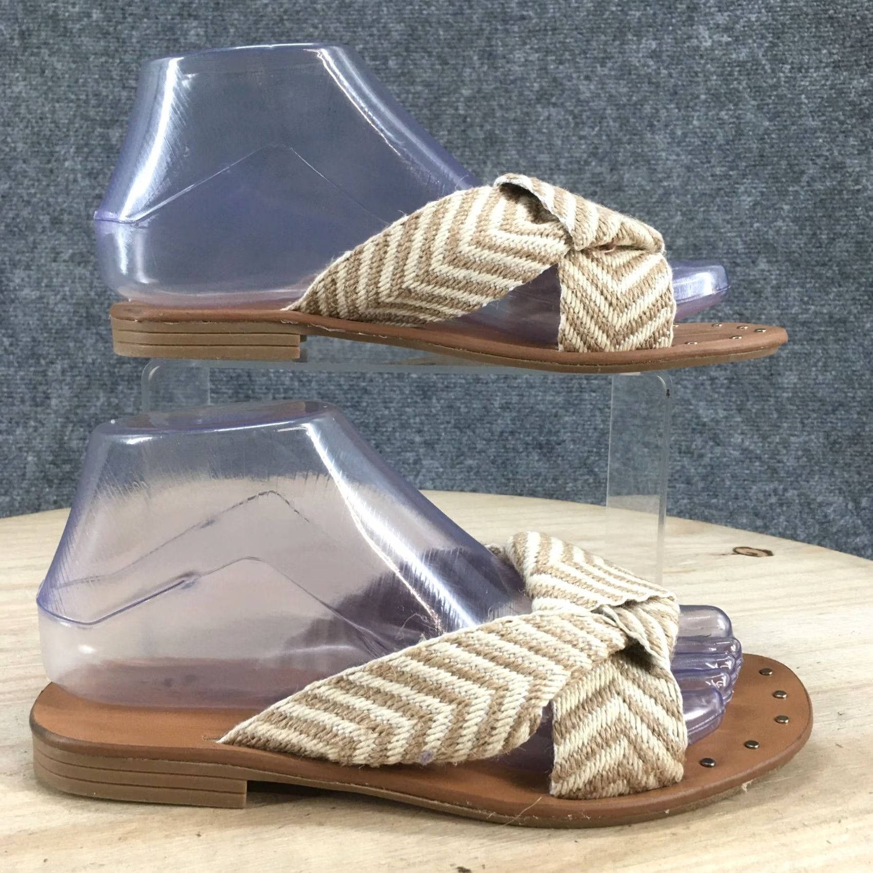 Vintage Universal Thread Sandals Womens 6 Louise Chevron Print Knotted Flats Slide Brown Size US 6 / IT 36 - 2 Thumbnail