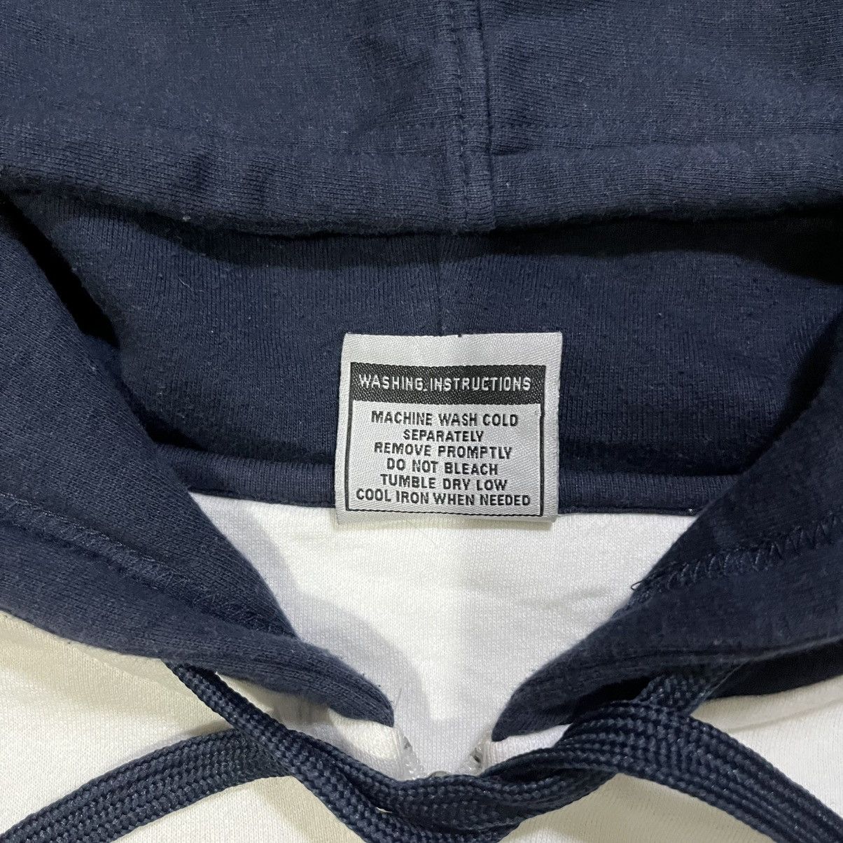 Avirex Vintage Avirex ziphood embroidered logo Size US XL / EU 56 / 4 - 4 Thumbnail