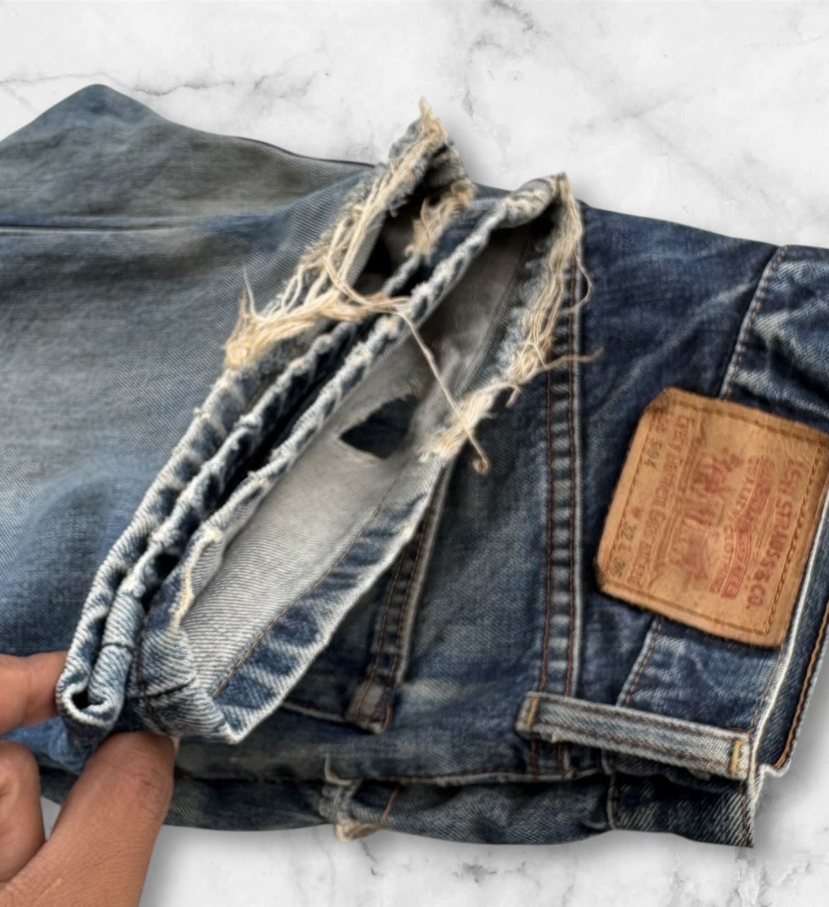 Levi's × Levi's Vintage Clothing Levi’s Streetwear Vintage Jeans Distressed Denim Size US 32 / EU 48 - 13 Thumbnail