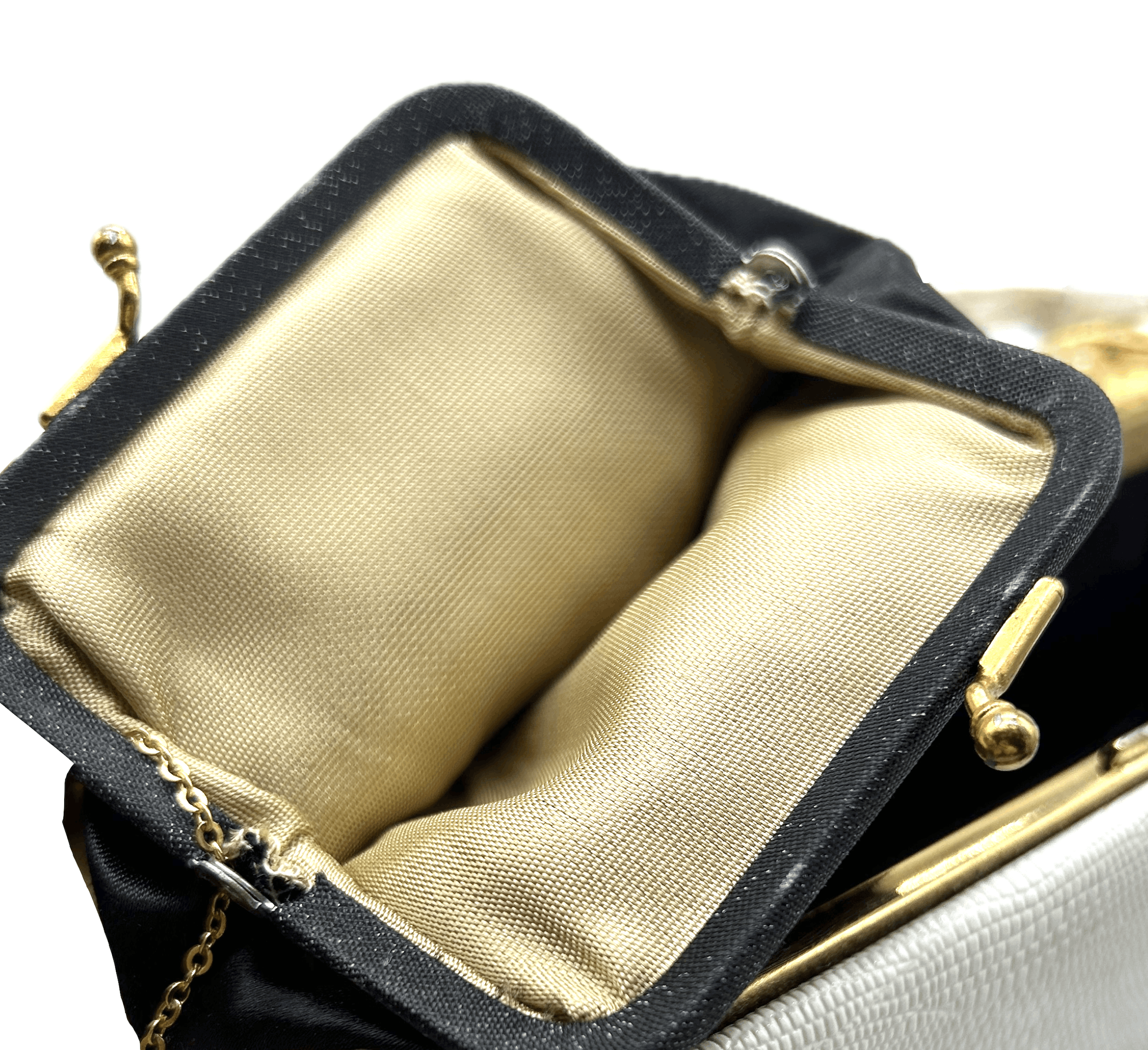 Vintage 1950's White & Gold Evening Handbag Size ONE SIZE - 9 Thumbnail