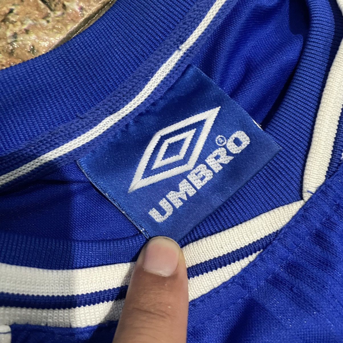 Umbro Chelsea FC 1999 Umbro jersey Size US M / EU 48-50 / 2 - 4 Thumbnail