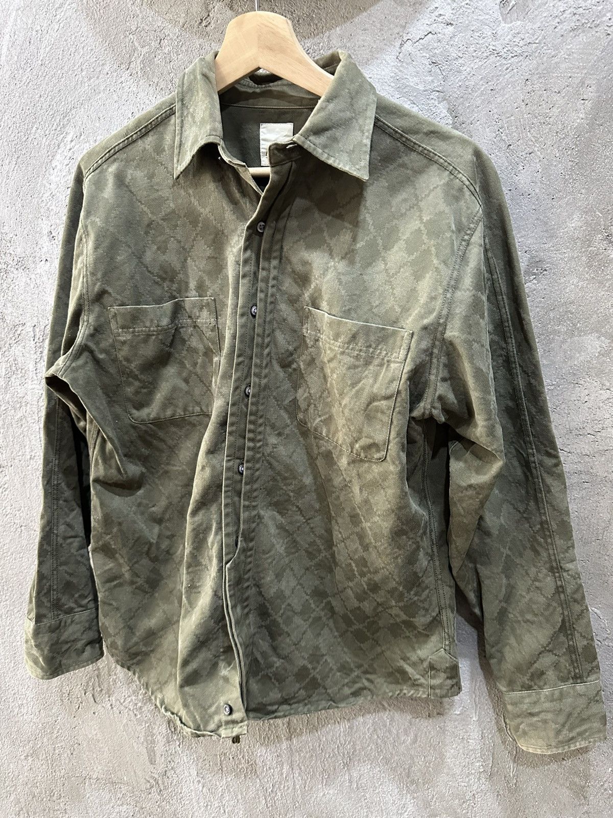 Yohji Yamamoto 1990 Yohji Yamamoto AAR Yohji Studio Rare Printed Army Shirt Size US M / EU 48-50 / 2 - 17 Thumbnail