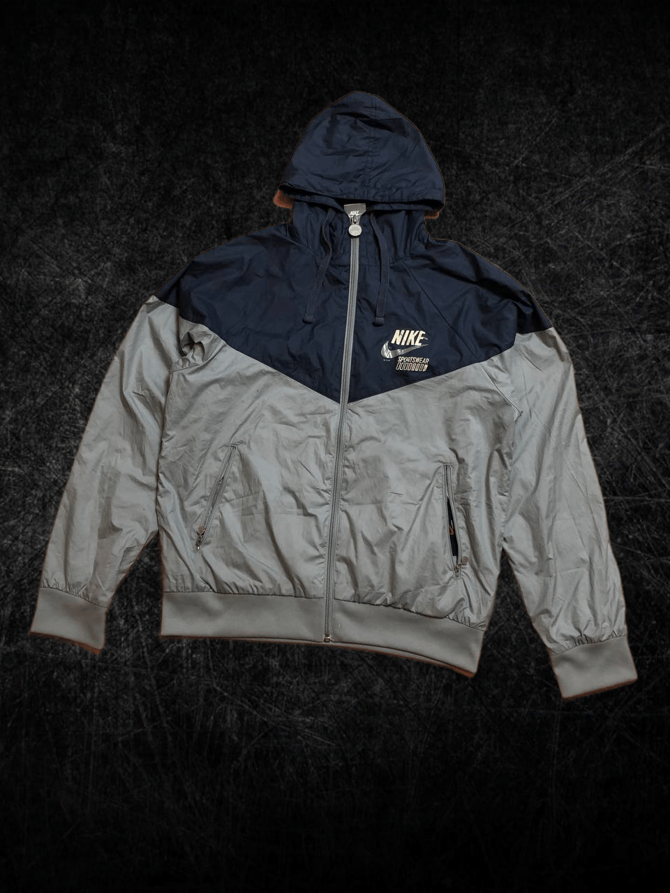NIKE Men’s Nylon HOODED Lightweight JACKET