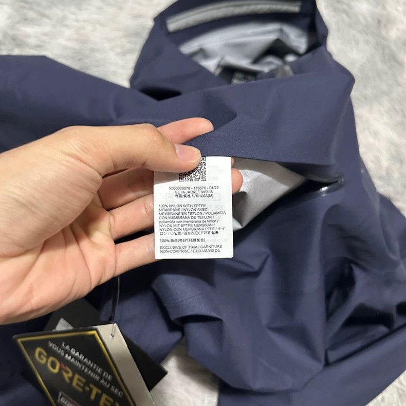 Arc'teryx Arcteryx Beta Jacket Blue Raincoat Size US M / EU 48-50 / 2 - 4 Thumbnail