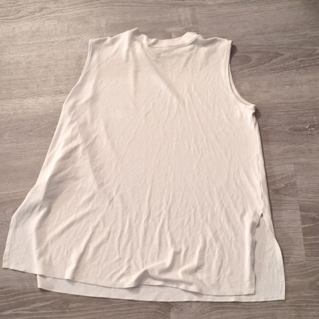 Eileen Fisher Eileen Fisher Oversized High Neck Cream Silk Tank Size Small Size S / US 4 / IT 40 - 6 Thumbnail